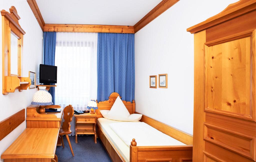 Hotel Luitpold Munich Room photo
